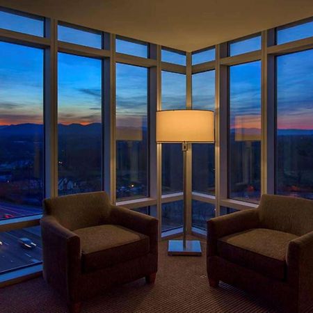 Doubletree By Hilton Asheville Downtown מראה חיצוני תמונה