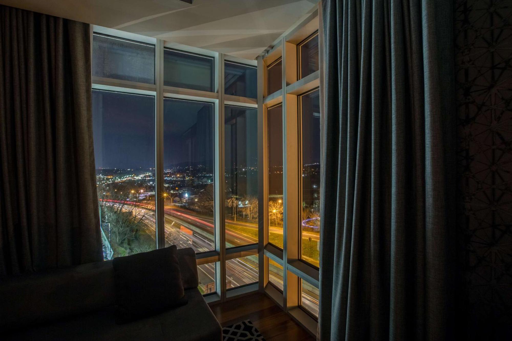 Doubletree By Hilton Asheville Downtown מראה חיצוני תמונה