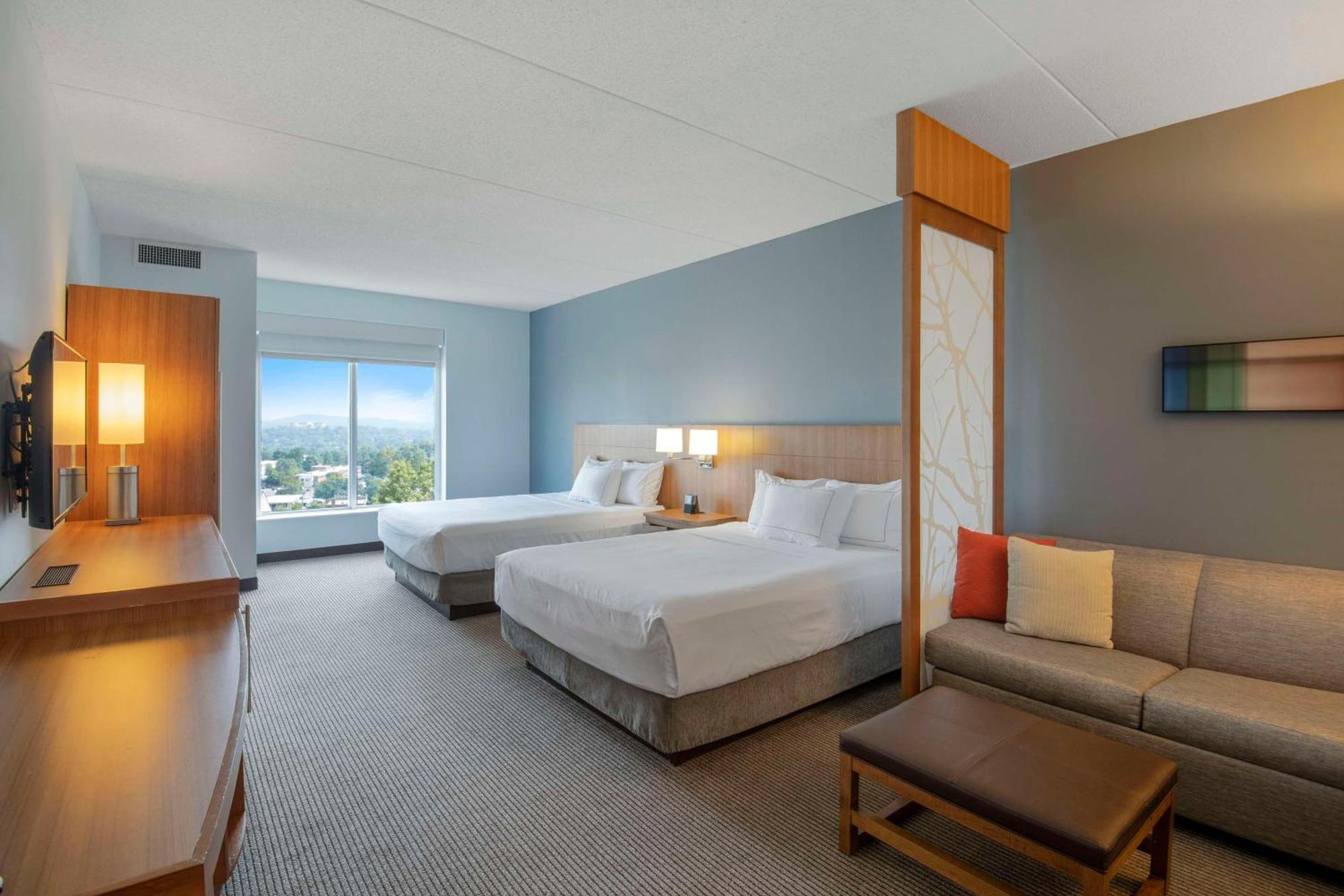 Doubletree By Hilton Asheville Downtown מראה חיצוני תמונה