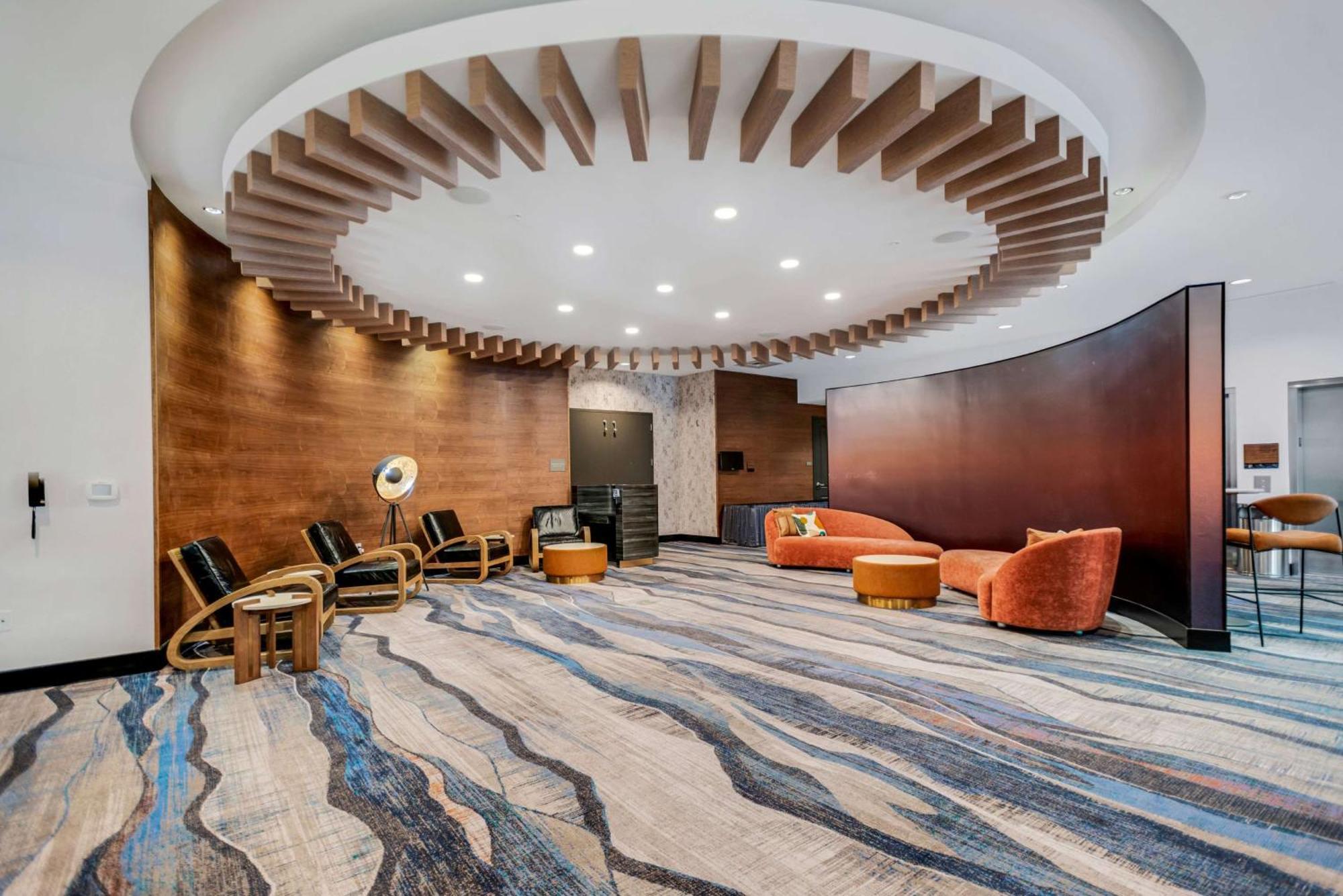 Doubletree By Hilton Asheville Downtown מראה חיצוני תמונה